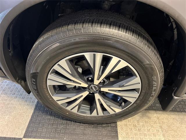 used 2023 Nissan Rogue car, priced at $21,997