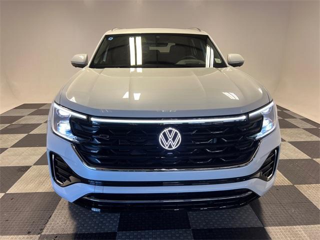 new 2025 Volkswagen Atlas Cross Sport car, priced at $51,956