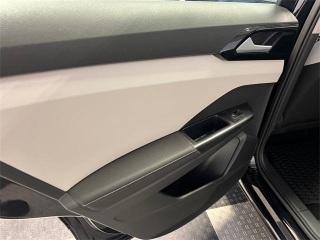 new 2025 Volkswagen Taos car, priced at $26,153
