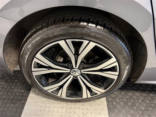used 2022 Volkswagen Passat car, priced at $19,997