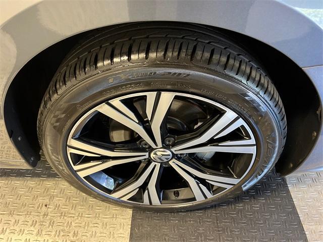 used 2022 Volkswagen Passat car, priced at $19,997