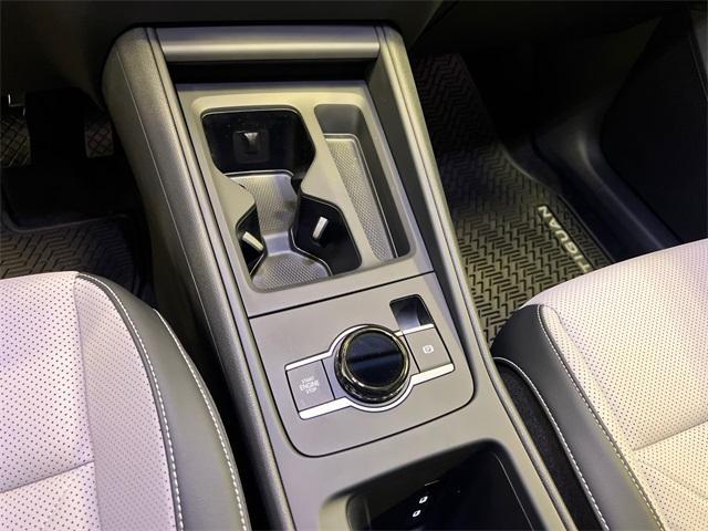 new 2025 Volkswagen Tiguan car, priced at $35,270