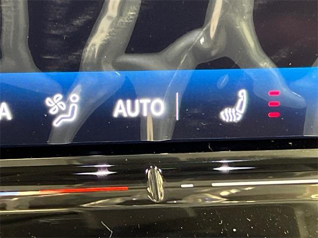 new 2025 Volkswagen Tiguan car, priced at $35,270