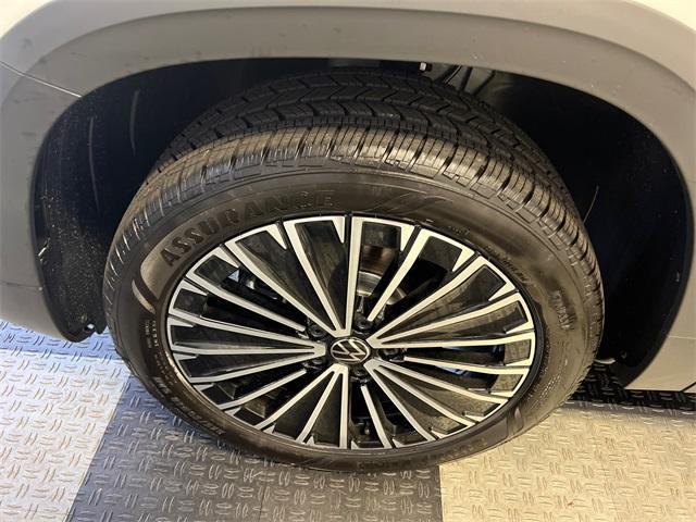 new 2025 Volkswagen Taos car, priced at $29,291