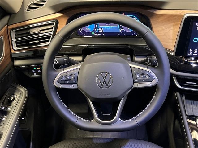 new 2026 Volkswagen Atlas car, priced at $42,793