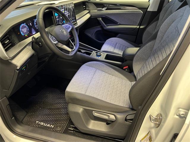 new 2025 Volkswagen Tiguan car, priced at $29,751