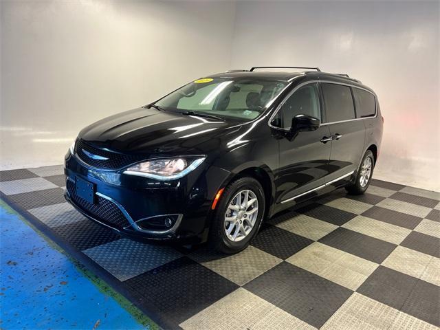 used 2020 Chrysler Pacifica car, priced at $13,497