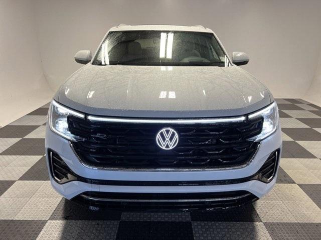 new 2024 Volkswagen Atlas Cross Sport car, priced at $47,338