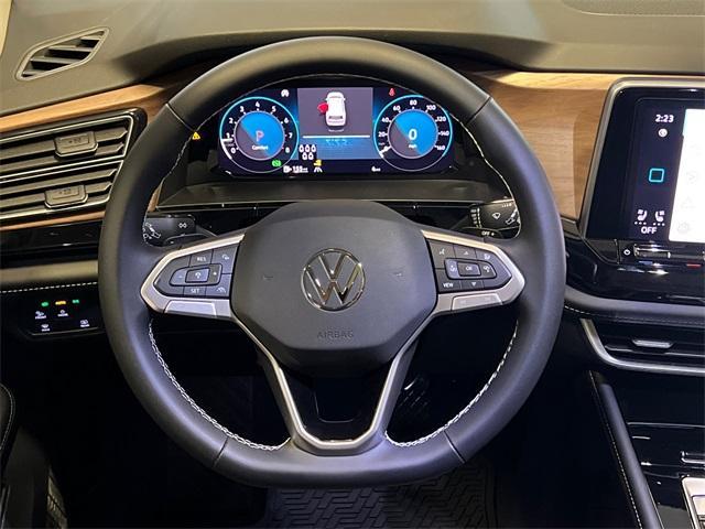 new 2026 Volkswagen Atlas car, priced at $43,029