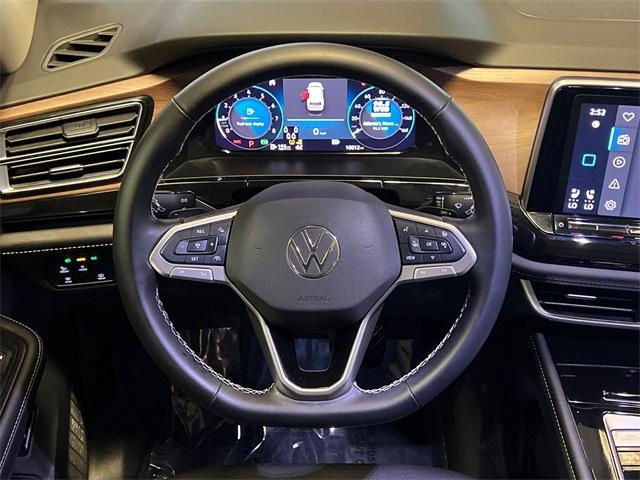 used 2025 Volkswagen Atlas car, priced at $42,497