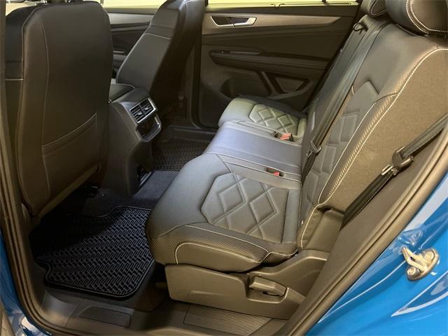 new 2025 Volkswagen Atlas Cross Sport car, priced at $43,187