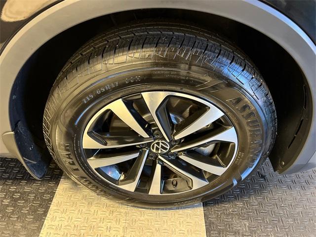 used 2024 Volkswagen Tiguan car, priced at $22,997