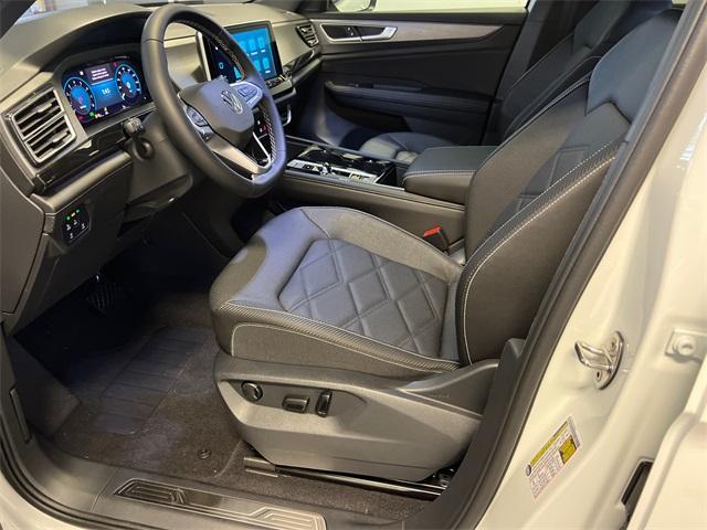 new 2025 Volkswagen Atlas Cross Sport car, priced at $43,244