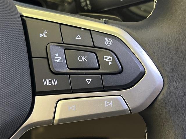 new 2025 Volkswagen Atlas car