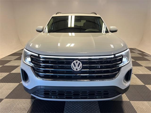 new 2026 Volkswagen Atlas car, priced at $45,755