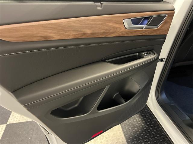 new 2026 Volkswagen Atlas car, priced at $45,755