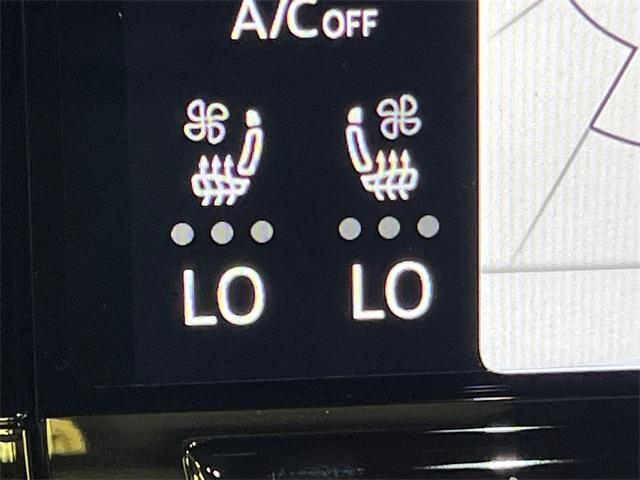 new 2026 Volkswagen Atlas car, priced at $45,755