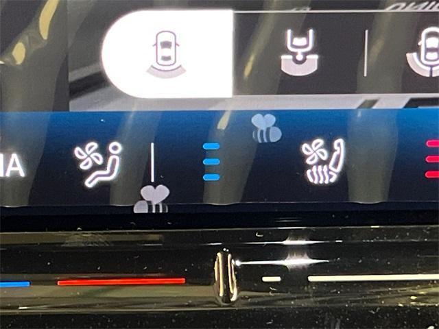 new 2025 Volkswagen ID.4 car, priced at $50,674