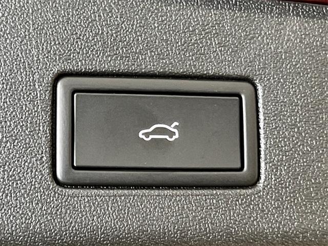 new 2025 Volkswagen ID.4 car, priced at $50,674