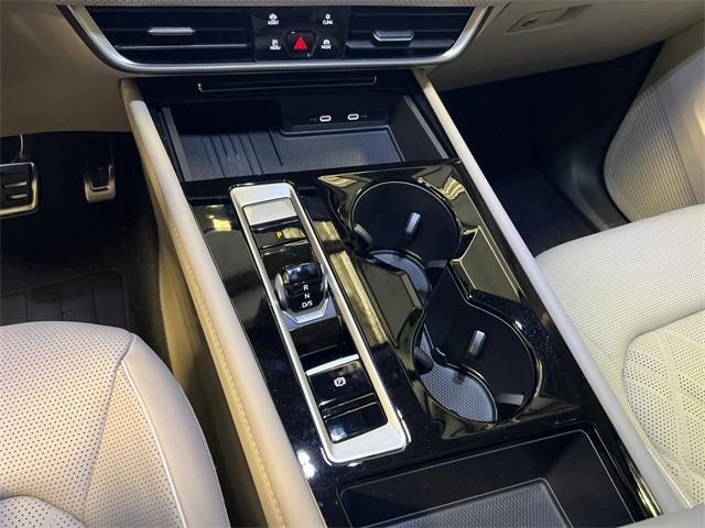 new 2025 Volkswagen Atlas car, priced at $54,521