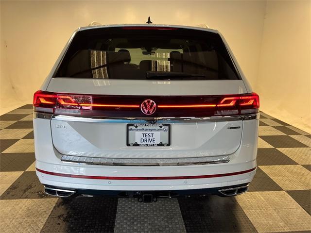 new 2025 Volkswagen Atlas car, priced at $51,021