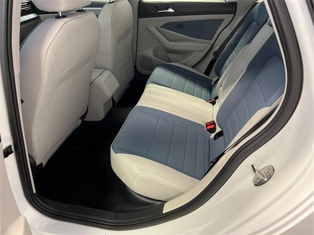 new 2025 Volkswagen Jetta car