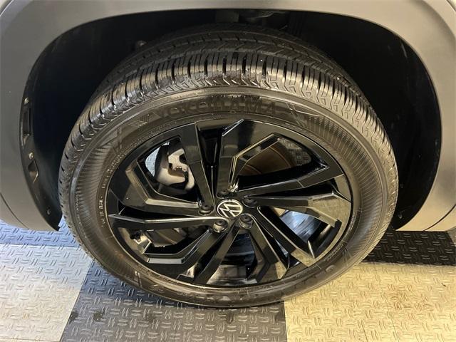 used 2022 Volkswagen Atlas car, priced at $22,897
