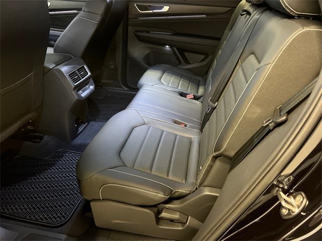 new 2026 Volkswagen Atlas Cross Sport car, priced at $50,279