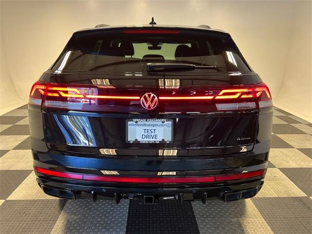 new 2026 Volkswagen Atlas Cross Sport car, priced at $50,279