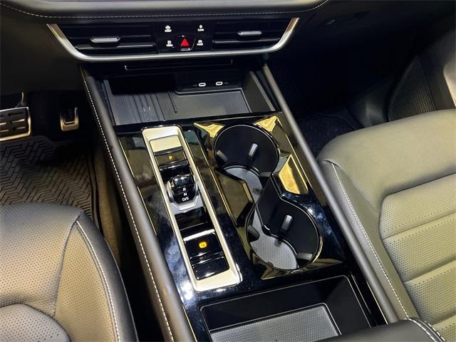 new 2026 Volkswagen Atlas Cross Sport car, priced at $50,279