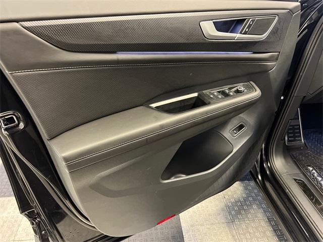 new 2026 Volkswagen Atlas Cross Sport car, priced at $50,279