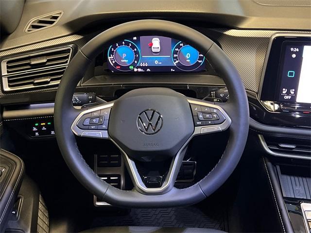 new 2026 Volkswagen Atlas Cross Sport car, priced at $50,279