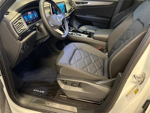 new 2025 Volkswagen Atlas Cross Sport car, priced at $42,437