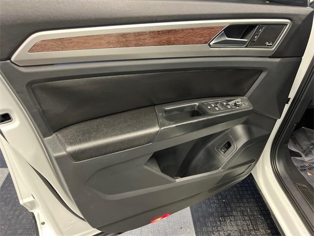 used 2018 Volkswagen Atlas car, priced at $20,897
