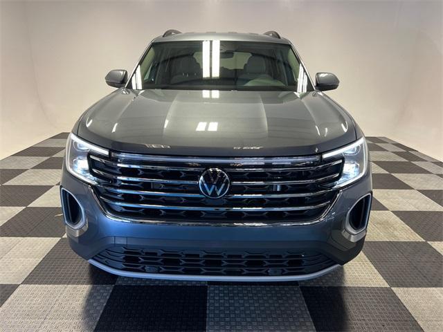 new 2025 Volkswagen Atlas car, priced at $36,904