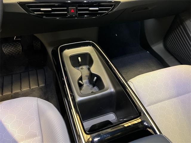 new 2025 Volkswagen ID.4 car, priced at $46,264