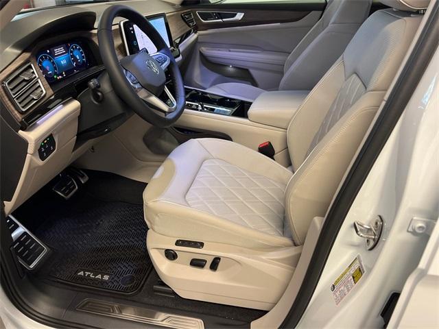 new 2026 Volkswagen Atlas car, priced at $54,635