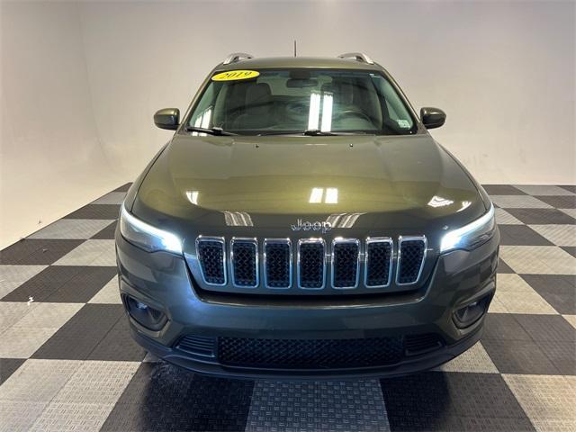 used 2019 Jeep Cherokee car, priced at $9,997