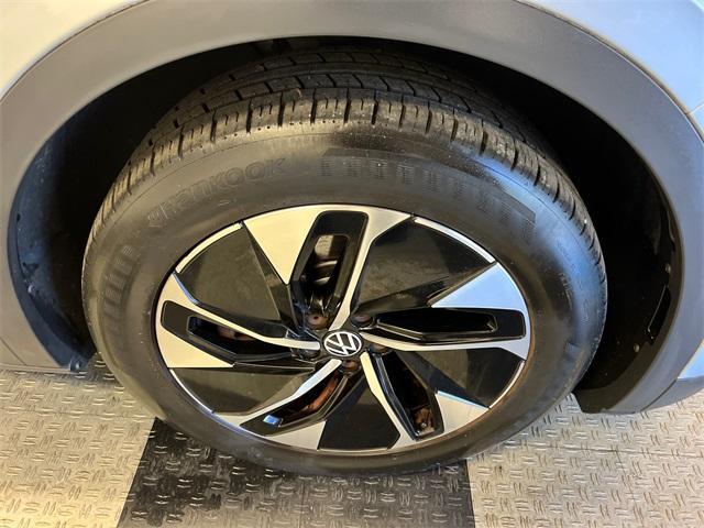 used 2021 Volkswagen ID.4 car, priced at $19,997