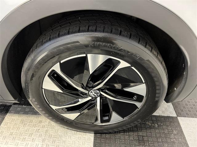 used 2021 Volkswagen ID.4 car, priced at $19,997