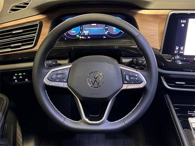 new 2026 Volkswagen Atlas car, priced at $43,305