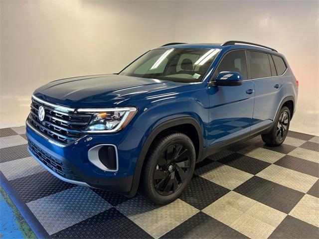 new 2026 Volkswagen Atlas car, priced at $43,305