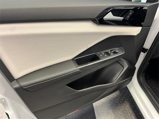 new 2025 Volkswagen Taos car, priced at $26,153