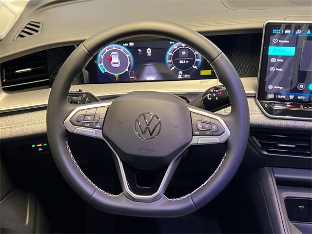 new 2025 Volkswagen Tiguan car, priced at $30,410