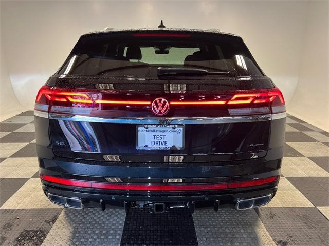 new 2026 Volkswagen Atlas Cross Sport car, priced at $51,824