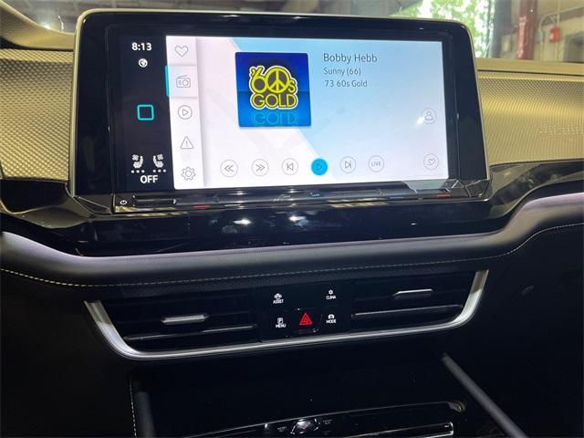 new 2026 Volkswagen Atlas Cross Sport car, priced at $51,824