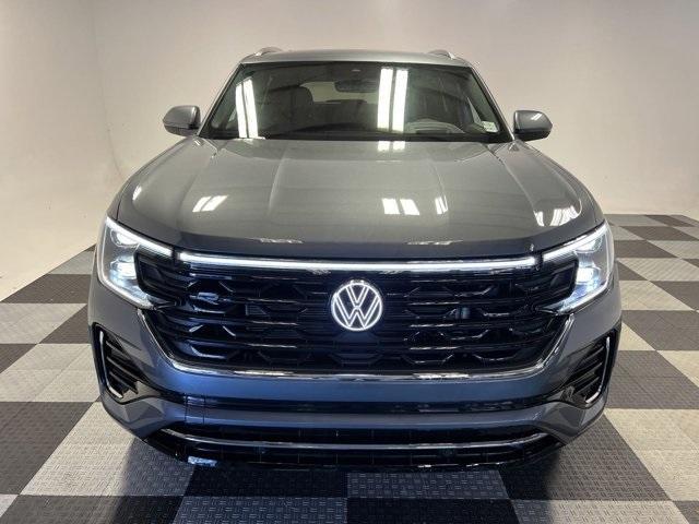 new 2024 Volkswagen Atlas Cross Sport car, priced at $46,974