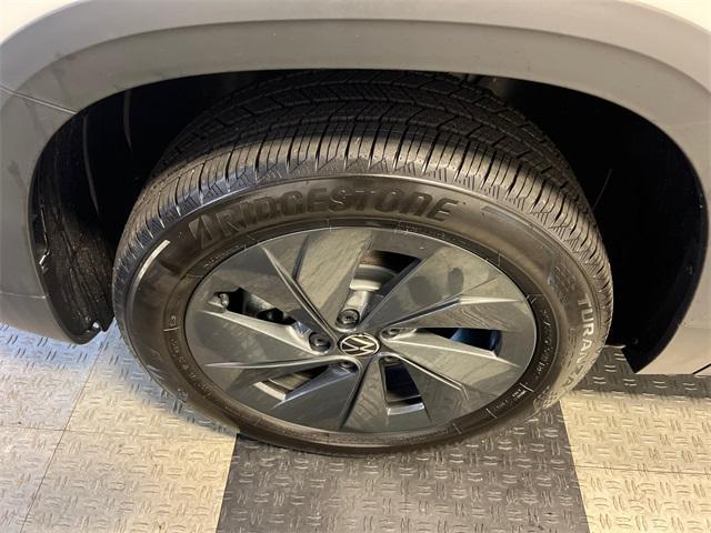 new 2025 Volkswagen Taos car, priced at $26,054