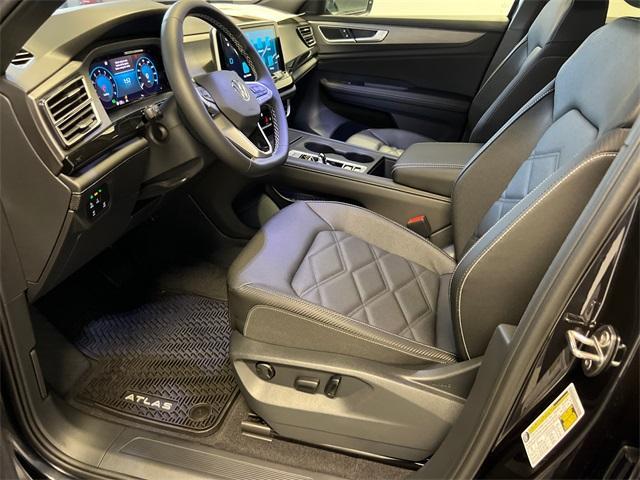 new 2026 Volkswagen Atlas Cross Sport car, priced at $38,560
