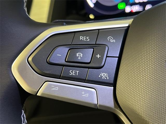 new 2026 Volkswagen Atlas Cross Sport car, priced at $38,560